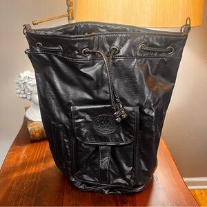 Vintage Black Faux Leather Drawstring Bucket Bag